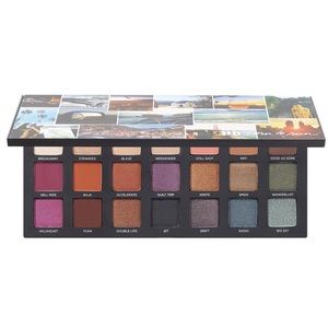 Urban decay born to run eyeshadow palette
